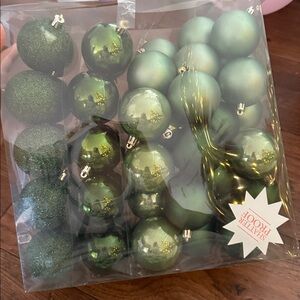Christmas Green Ornaments 50 piece 60mm